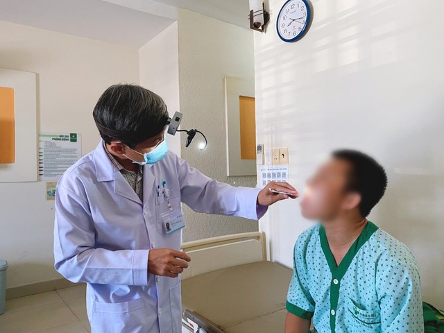Chuyên khoa Tai mũi họng – Bệnh viện Hoàn Mỹ ITO Đồng Nai phẫu thuật thành công cho bệnh nhân có răng mọc lạc chỗ trong xoang sàng - Ảnh 1.