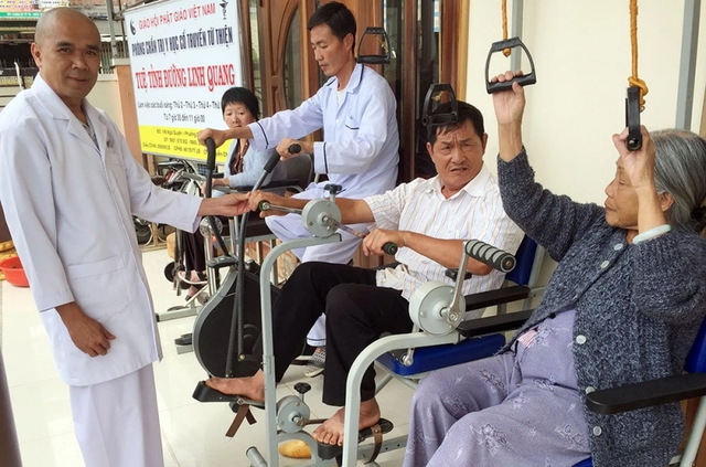 Tuệ Tĩnh đường Linh Quang - điểm tựa của bệnh nhân nghèo - Ảnh 1.