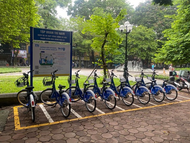 Chính thức đưa vào sử dụng dịch vụ xe đạp công cộng tại Hà Nội - Ảnh 2.