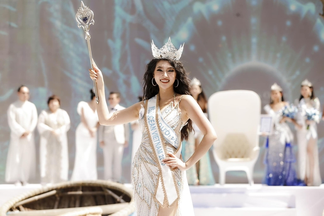 Bất ngờ với nhan sắc của Tân Hoa hậu Đại dương Việt Nam - Trần Thị Thu Uyên trước khi đăng quang - Ảnh 1.