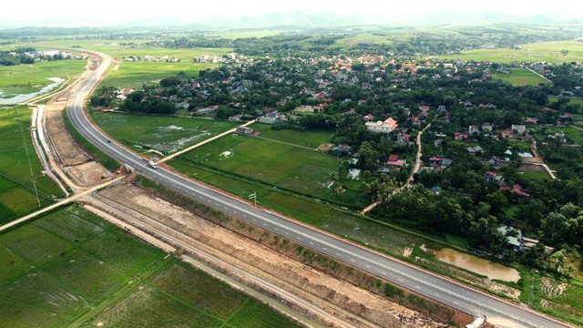 Những xe nào được phép lưu thông trên Cao tốc Quốc lộ 45 - Nghi Sơn và Nghi Sơn - Diễn Châu - Ảnh 5.