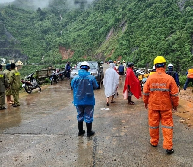 Tỉnh Sơn La gánh chịu thiệt hại nặng nề do mưa lũ - Ảnh 1.