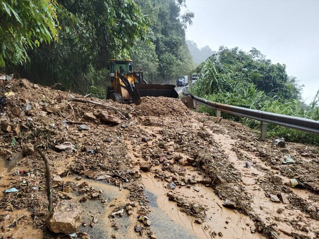 Tỉnh Sơn La gánh chịu thiệt hại nặng nề do mưa lũ - Ảnh 2.