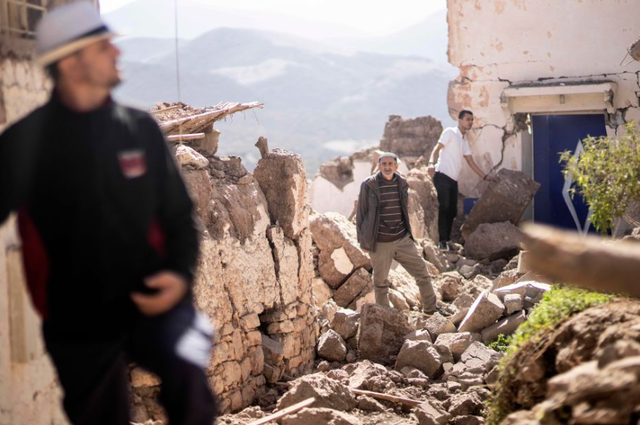 Nhân chứng kể lại cảnh tượng kinh hoàng sát tâm chấn động đất Maroc - Ảnh 4.
