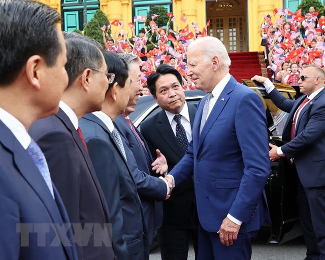 Tổng Bí thư Nguyễn Phú Trọng chủ trì Lễ đón chính thức Tổng thống Hoa Kỳ Joe Biden - Ảnh 6.