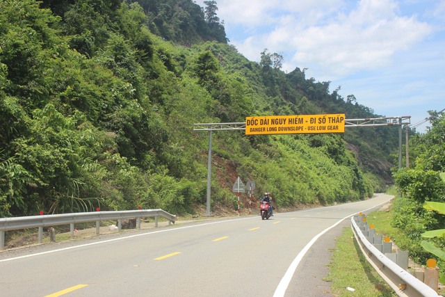 Nhiều cảnh báo trên Quốc lộ 27C nối Nha Trang với Đà Lạt - Ảnh 12.