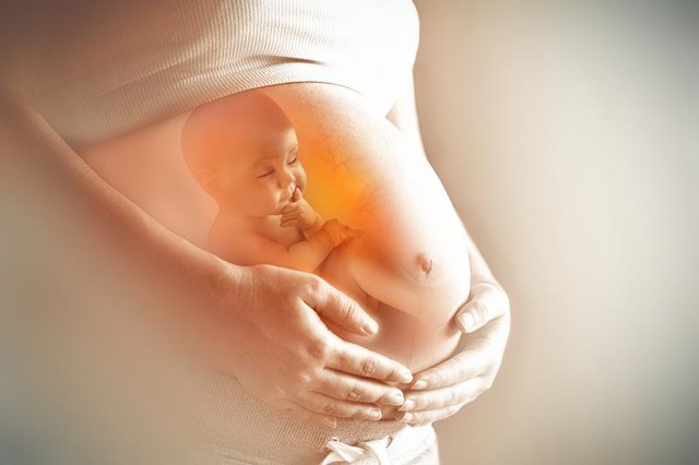Những dấu hiệu nguy hiểm trong thời kỳ mang thai - Ảnh 2.