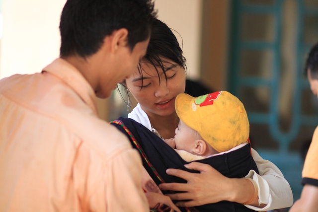 Chăm sóc trẻ sơ sinh theo từng giai đoạn phát triển - Ảnh 2.