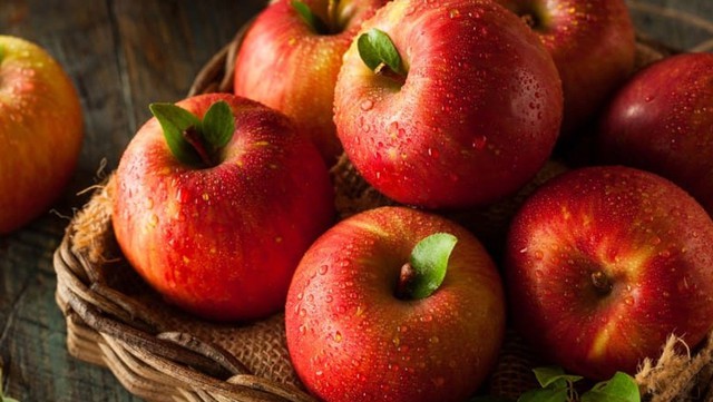 9 loại trái cây giúp bệnh nhân sốt xuất huyết phục hồi nhanh hơn - Ảnh 2.