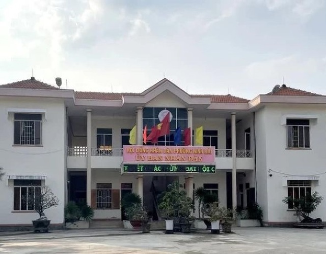 Một cựu phó chủ tịch phường ở Khánh Hòa bị bắt vì lạm quyền - Ảnh 2.