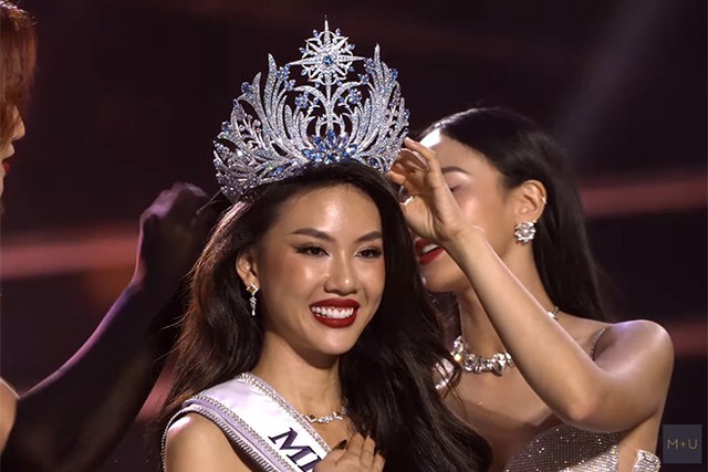 Bùi Quỳnh Hoa đến từ Hà Nội đăng quang Miss Universe Vietnam 2023 - Ảnh 1.