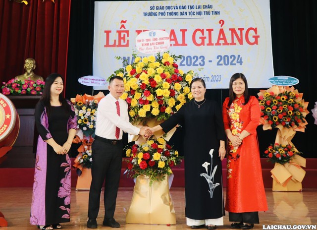 Trên 151.000 học sinh tỉnh Lai Châu bước vào năm học mới 2023 - 2024 - Ảnh 1.