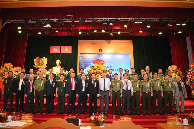 Khai mạc Đại hội đại biểu toàn quốc lần thứ nhất Hiệp hội An ninh mạng quốc gia - Ảnh 1. Khai mạc Đại hội đại biểu toàn quốc lần thứ nhất Hiệp hội An ninh mạng quốc gia - Ảnh 1.