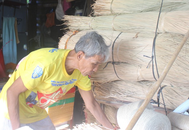 Làng dệt chiếu 'chờ' … Tết- Ảnh 2.