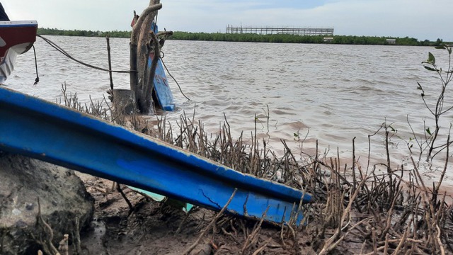 Mới nhất, tìm thấy 1 thi thể trong 3 thợ lặn sau vụ nổ trên sông ở Cà Mau- Ảnh 2.