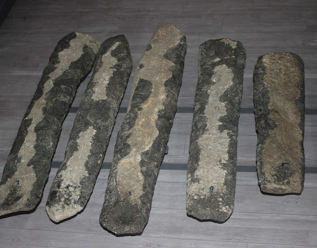 Đàn đá Khánh Sơn niên đại 3.000 năm được công nhận là bảo vật quốc gia - Ảnh 2.