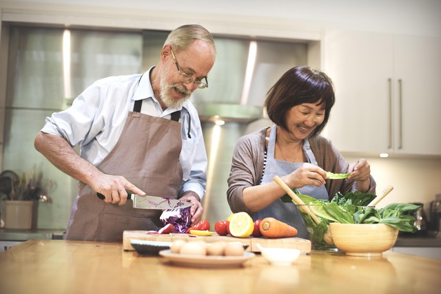 Thực phẩm giàu kẽm giúp người cao tuổi tăng sức đề kháng trong mùa lạnh- Ảnh 2.
