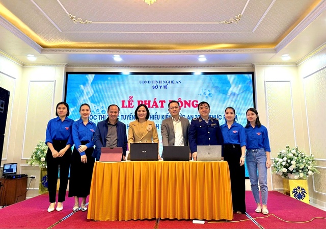Cuộc thi trực tuyến “Tìm hiểu kiến thức an toàn thực phẩm thuộc lĩnh vực ngành Y tế quản lý” trên Cổng thông tin điện tử tỉnh Nghệ An thu hút hơn 64.000 lượt người tham gia.