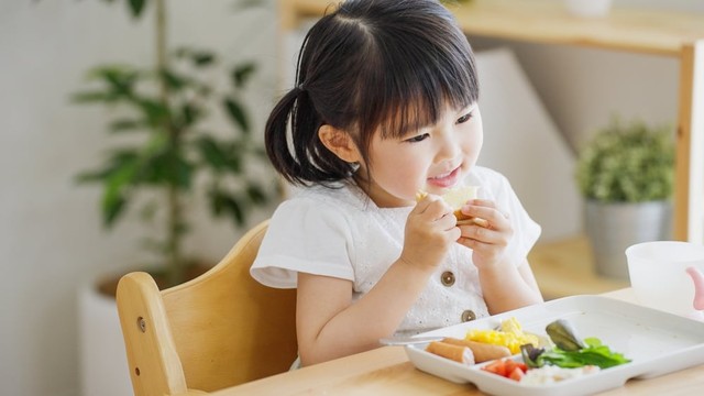 6 cách đảm bảo dinh dưỡng cho trẻ trong những ngày Tết- Ảnh 1.