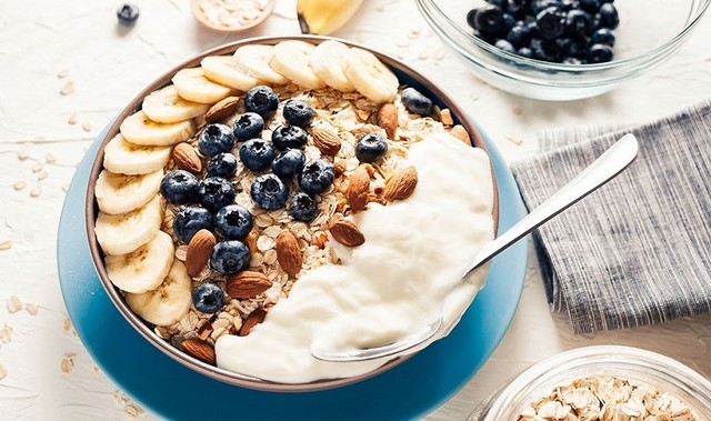 Nên ăn gì trong bữa sáng để giảm trào ngược acid dạ dày thực quản?- Ảnh 3.