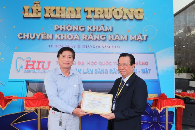 Khai trương cơ sở mới phòng khám - Trung tâm lâm sàng HIU Clinic: Áp dụng công nghệ kỹ thuật số trong khám & điều trị- Ảnh 4.