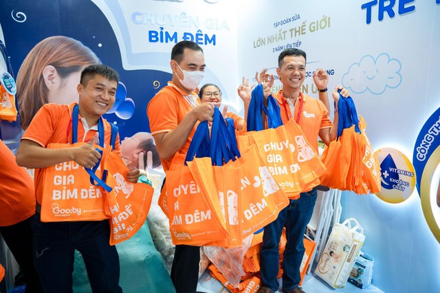 "Chuyên gia bỉm đêm" Gooby gây sự chú ý đặc biệt tại Triển lãm Vietbaby Fair 2024- Ảnh 4.