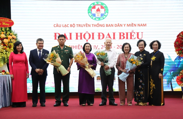 'CLB Truyền thống Ban Dân Y miền Nam thắp sáng ngọn lửa truyền thống lịch sử hào hùng của dân tộc'- Ảnh 2.