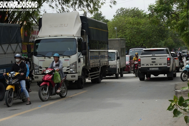 Hiện trạng đường Lĩnh Nam chuẩn bị được mở rộng- Ảnh 2.