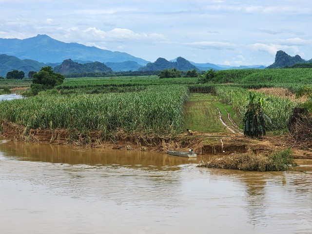 Sống thấp thỏm bên bờ sông Âm- Ảnh 3.