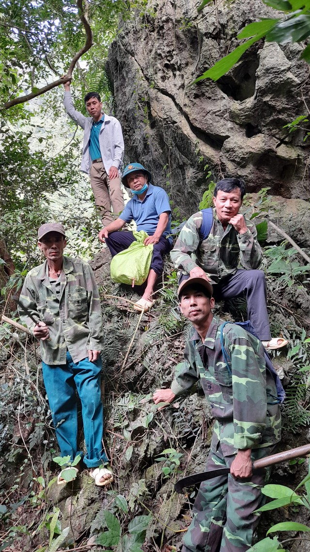 Những người tự nguyện bám rừng bảo vệ loài linh trưởng quý hiếm nằm trong Sách đỏ- Ảnh 5.