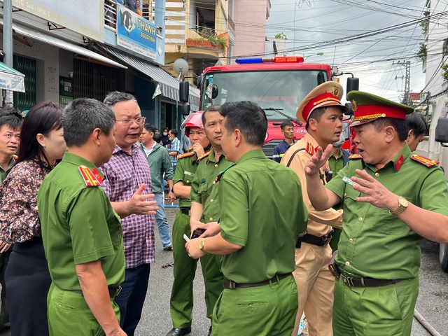 4 người tử vong trong vụ cháy nhà ở trung tâm TP Nha Trang- Ảnh 2.