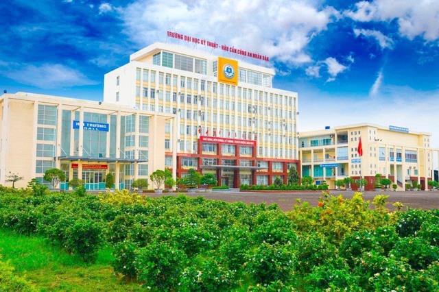 Trường Đại học Kỹ thuật - Hậu cần Công an nhân dân tuyển chọn cán bộ- Ảnh 1. Trường Đại học Kỹ thuật - Hậu cần Công an nhân dân tuyển chọn cán bộ- Ảnh 1.