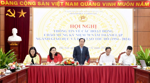 Hà Nội sẽ tổ chức vinh danh 70 nhà giáo Thủ đô tâm huyết, sáng tạo- Ảnh 1.