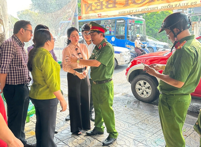 Danh tính 2 nạn nhân tử vong trong vụ cháy nhà 4 tầng tại TPHCM- Ảnh 2.