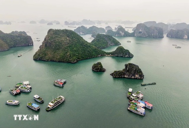 Vịnh Hạ Long không có tên trong Danh sách 56 Di sản Thế giới bị đe dọa- Ảnh 1.