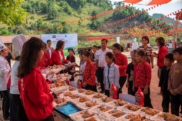 Năm thứ 2 CHIN-SU tài trợ 10 tỷ đồng cho dự án 'Một triệu bữa cơm có thịt' chung tay vì mầm non tương lai- Ảnh 5.