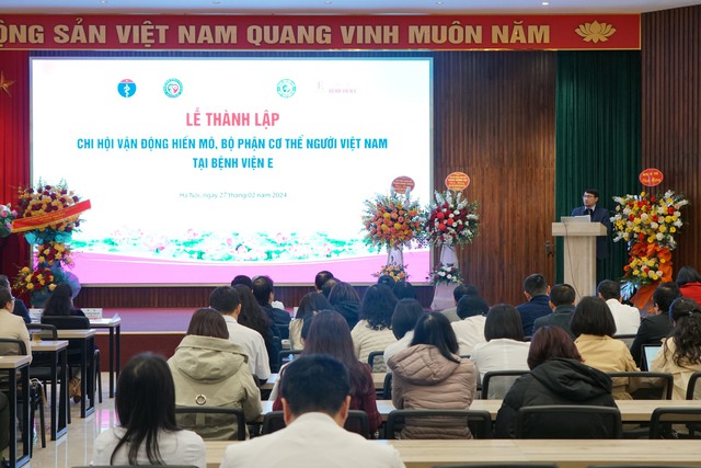 Thành lập Chi hội vận động hiến mô, bộ phận cơ thể người tại BV E đúng dịp Kỷ niệm Ngày Thầy thuốc Việt Nam

- Ảnh 4.