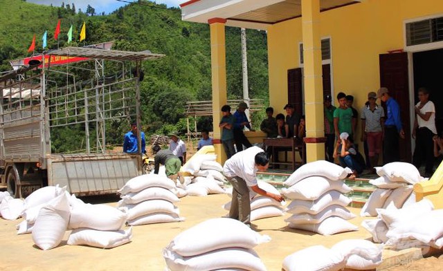 Chính phủ liên tục xuất cấp cả nghìn tấn gạo hỗ trợ người dân ăn Tết- Ảnh 1.