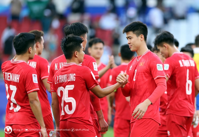 Công Phượng trở lại ĐT Quốc gia chuẩn bị cho 2 trận đấu gặp Indonesia tại Vòng loại World Cup 2026- Ảnh 1.