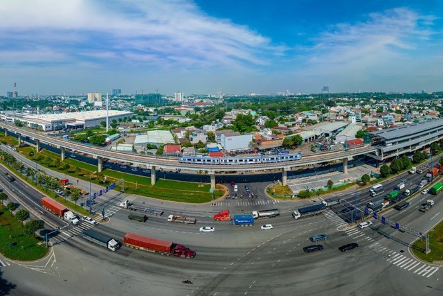 Tuyến metro số 1 sẽ vận hành từ quý 4/2024- Ảnh 1.