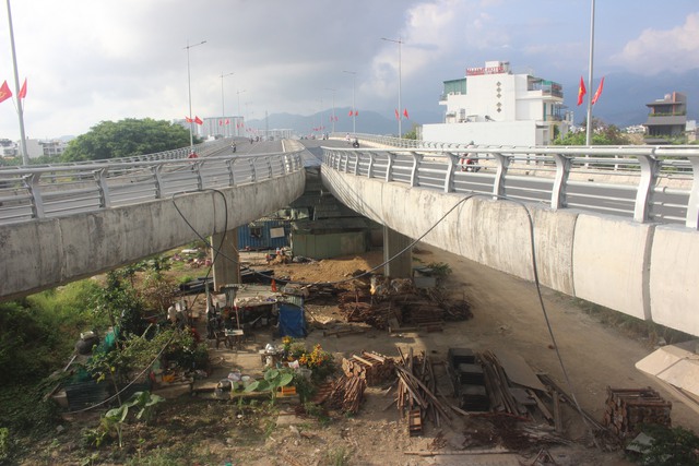 Hiện trạng nút giao thông nghìn tỷ của Tập đoàn Phúc Sơn ở Khánh Hòa- Ảnh 9.