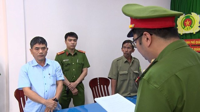 Phó Trưởng Ban Quản lý Khu kinh tế Dung Quất bị bắt vì nhận hối lộ- Ảnh 1.