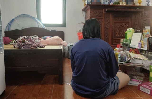 Khởi tố vụ án bé gái 12 tuổi ở Hà Nội bị hàng xóm xâm hại có thai- Ảnh 1.