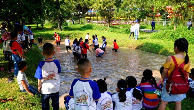 Từ vụ học sinh tử vong khi đi trải nghiệm, cách nào ngăn ngừa rủi ro?- Ảnh 2.