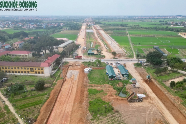 'Soi' tiến độ đường Vành đai 4 qua huyện Mê Linh sau 9 tháng thi công- Ảnh 3.