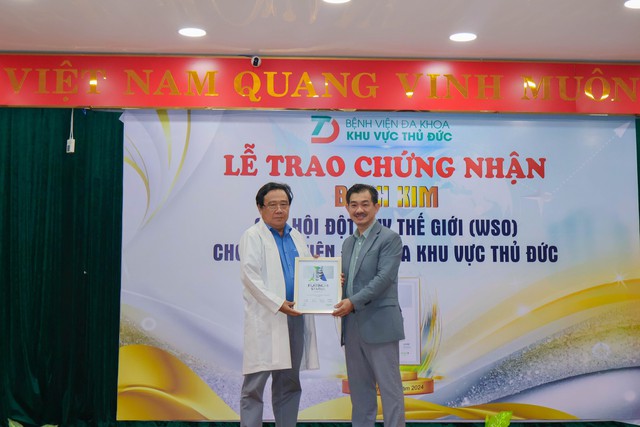 Bệnh viện đa khoa khu vực Thủ Đức nhận chứng nhận Bạch kim của Hội Đột quỵ Thế giới (WSO)- Ảnh 3.