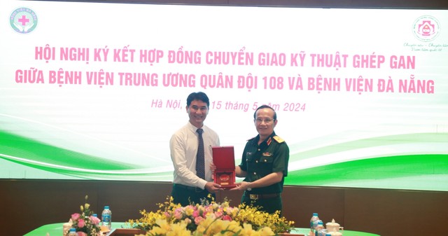 Bệnh viện Trung ương Quân đội 108 chuyển giao kỹ thuật ghép gan cho BV Đà Nẵng- Ảnh 1.