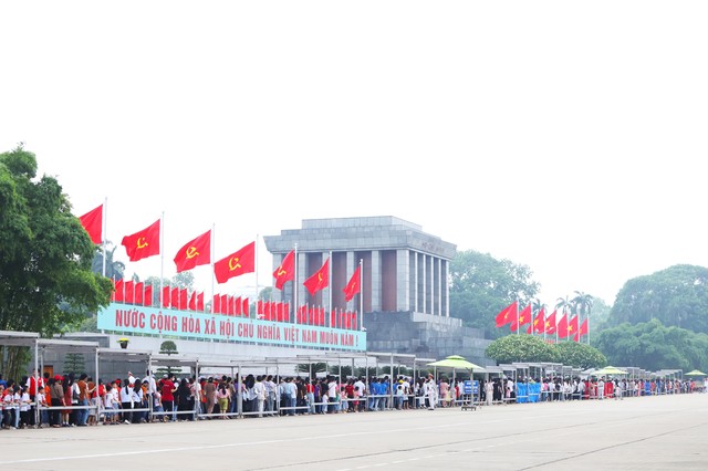 Từ hôm nay (10/6) tạm dừng tổ chức viếng Lăng Chủ tịch Hồ Chí Minh- Ảnh 3.