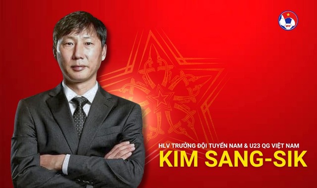Huấn luyện viên Kim Sang-sik chính thức dẫn dắt đội tuyển Việt Nam- Ảnh 1.