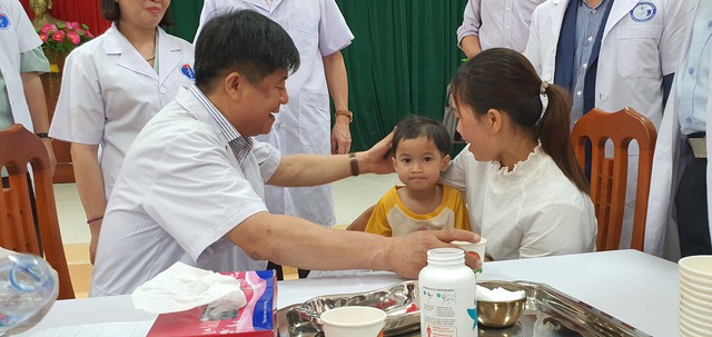 Bộ Y tế tổ chức chiến dịch bổ sung vitamin A cho 6 triệu trẻ em, bắt đầu từ ngày Quốc tế Thiếu nhi- Ảnh 6.